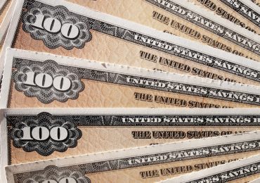 how to cash in savings bonds